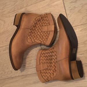 Sundance Woven Boots
